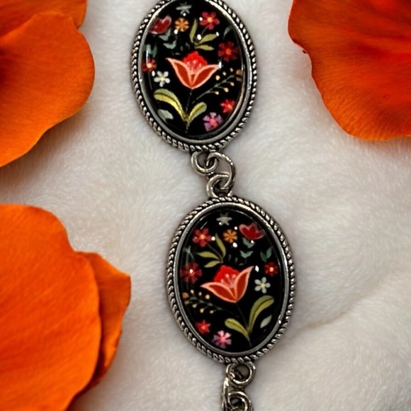 Gorgeous floral clear cabochon dome bracelet Stainless Steel Adjustable 7”-8” - Picture 2 of 15